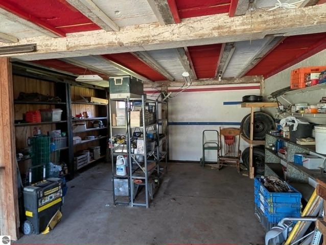 200 W First Street, Hersey, MI 49639
