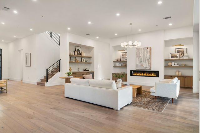 4930 Greyson Crk, El Dorado Hills, CA 95762