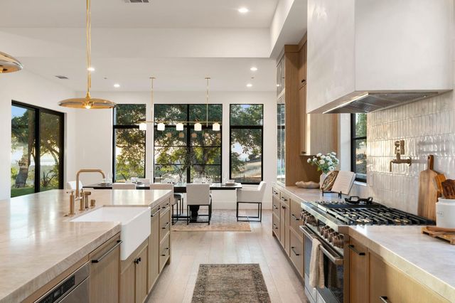 4930 Greyson Crk, El Dorado Hills, CA 95762