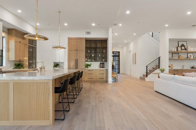 4930 Greyson Crk, El Dorado Hills, CA 95762