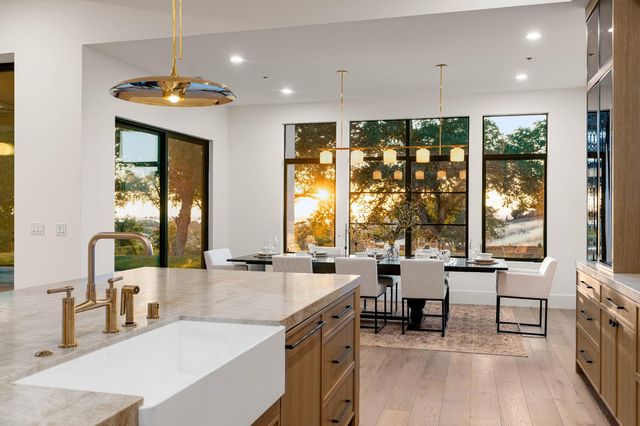 4930 Greyson Crk, El Dorado Hills, CA 95762