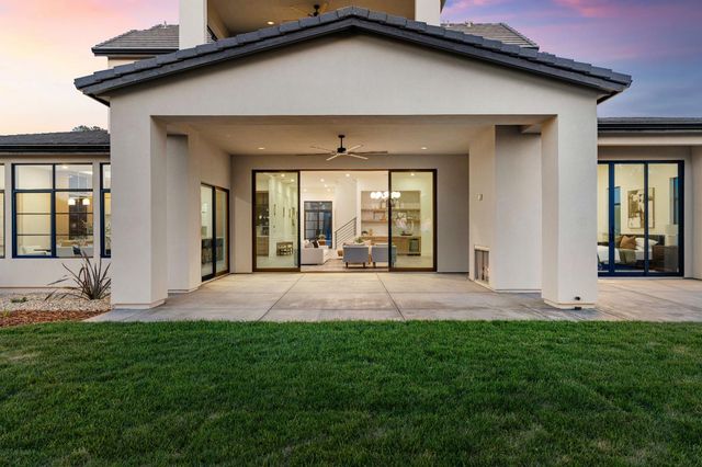 4930 Greyson Crk, El Dorado Hills, CA 95762