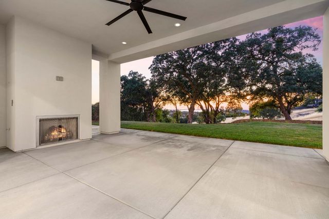 4930 Greyson Crk, El Dorado Hills, CA 95762