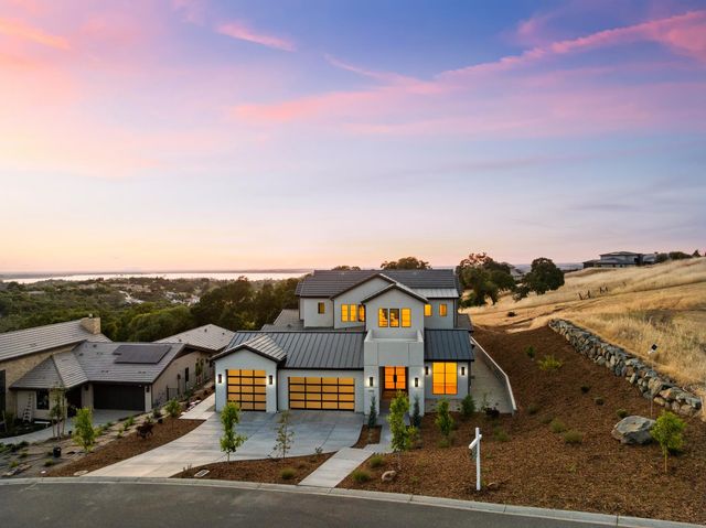 4930 Greyson Crk, El Dorado Hills, CA 95762