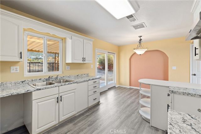 40020 176th Street E, Palmdale, CA 93591