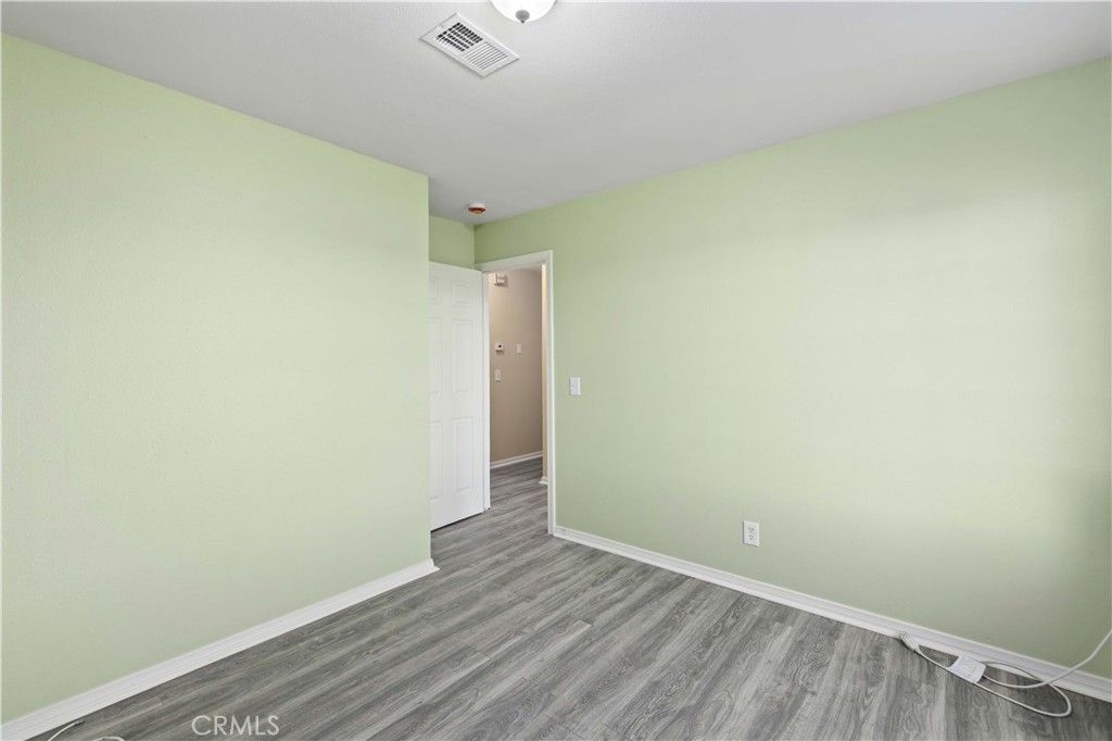 Image 16 of property listing at 40020 176th Street E, Palmdale, CA 93591