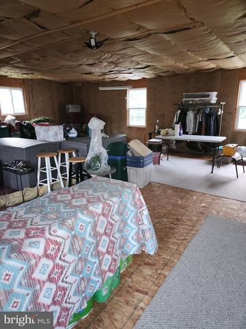 111 DORSEY LN, Dillsburg, PA 17019
