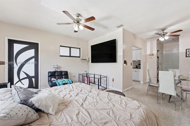 1421-1419 SW 76 ct, Miami, FL 33144