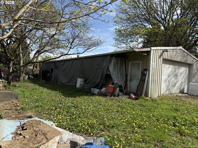 3739 Se OLSEN St, Milwaukie, OR 97222
