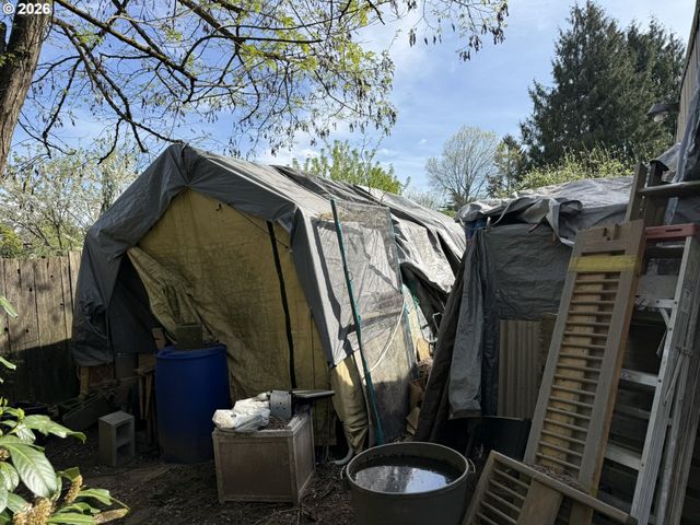 3739 Se OLSEN St, Milwaukie, OR 97222