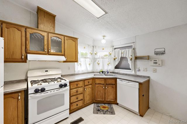 1460 W 78th Circle, Denver, CO 80221