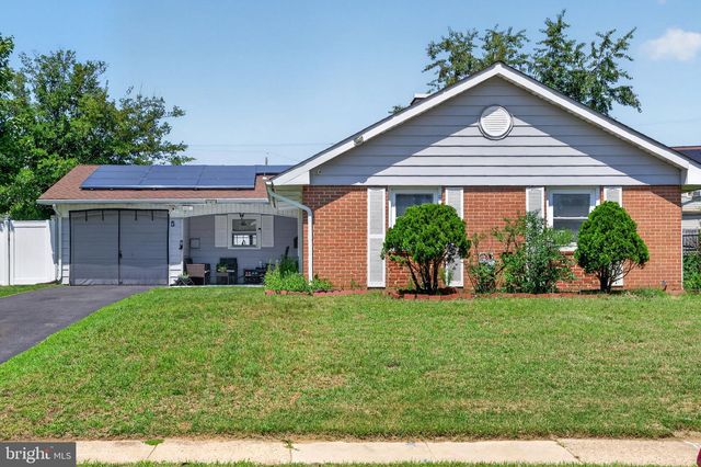 5 BABCOCK LN, Willingboro, NJ 08046