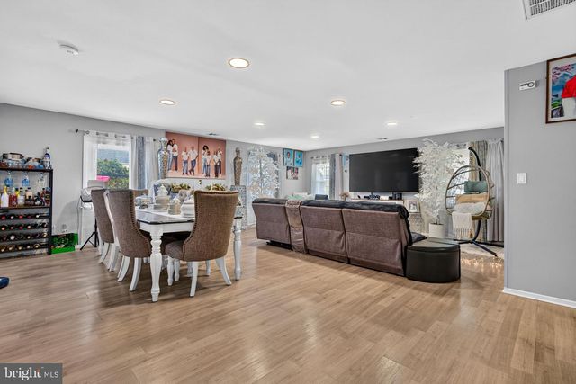 5 BABCOCK LN, Willingboro, NJ 08046