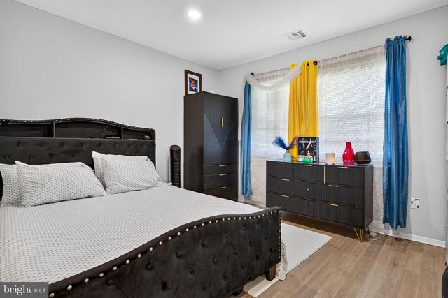 5 BABCOCK LN, Willingboro, NJ 08046