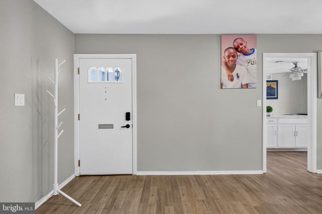 5 BABCOCK LN, Willingboro, NJ 08046