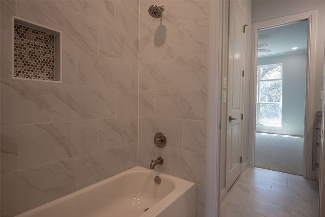 3702 Dry Creek Road, Granbury, TX 76049