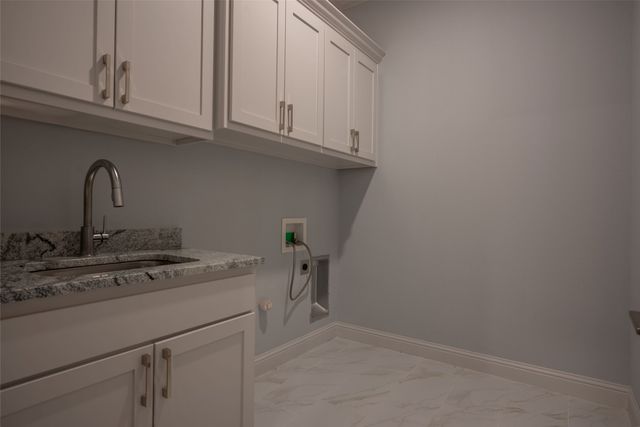 3702 Dry Creek Road, Granbury, TX 76049