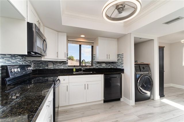 4321 Country Club BLVD # 207, Cape Coral, FL 33904