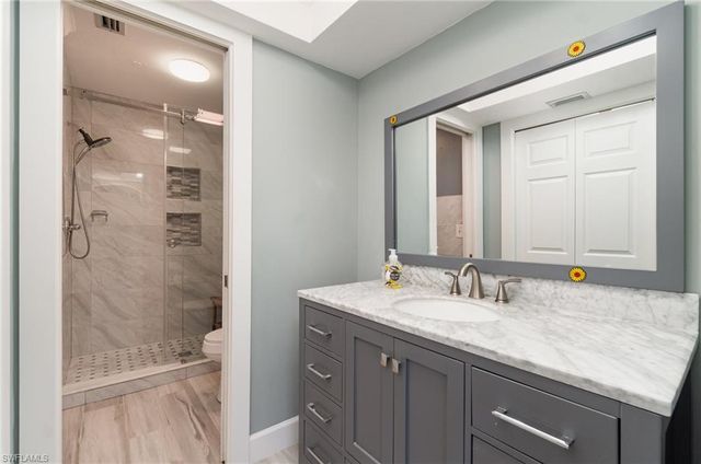 4321 Country Club BLVD # 207, Cape Coral, FL 33904