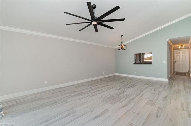 4321 Country Club BLVD # 207, Cape Coral, FL 33904