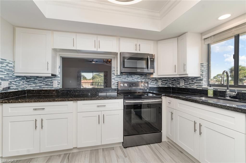 4321 Country Club BLVD # 207, Cape Coral, FL 33904