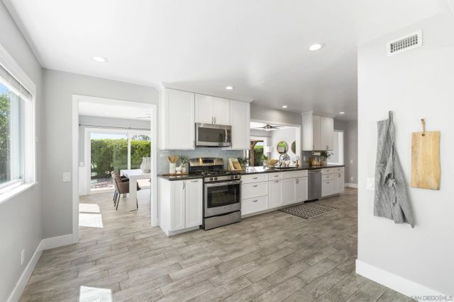 16172 Selva Dr, San Diego, CA 92128
