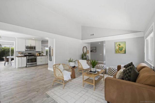 16172 Selva Dr, San Diego, CA 92128
