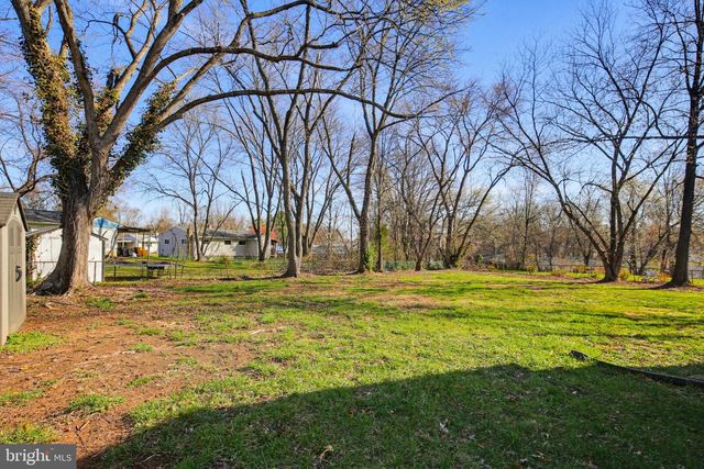 1250 ROUNDTOP RD, Odenton, MD 21113