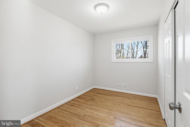 1250 ROUNDTOP RD, Odenton, MD 21113