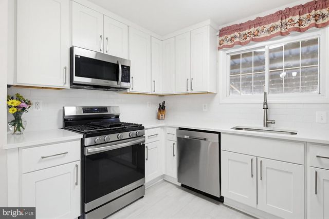 1250 ROUNDTOP RD, Odenton, MD 21113