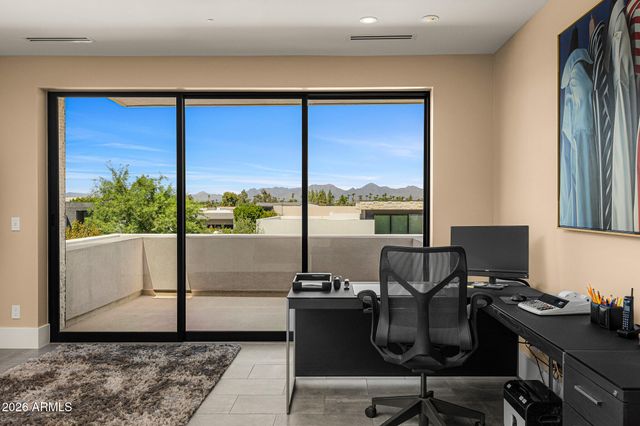 6917 E CACTUS WREN Road, Paradise Valley, AZ 85253