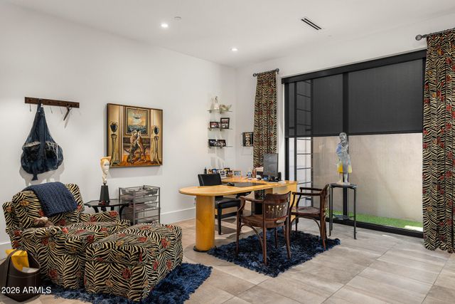 6917 E CACTUS WREN Road, Paradise Valley, AZ 85253