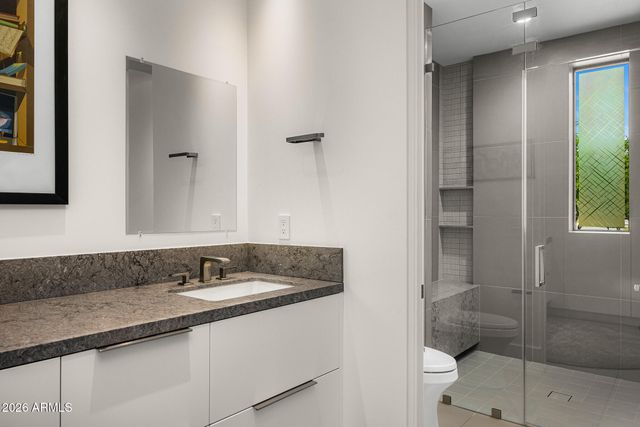 6917 E CACTUS WREN Road, Paradise Valley, AZ 85253