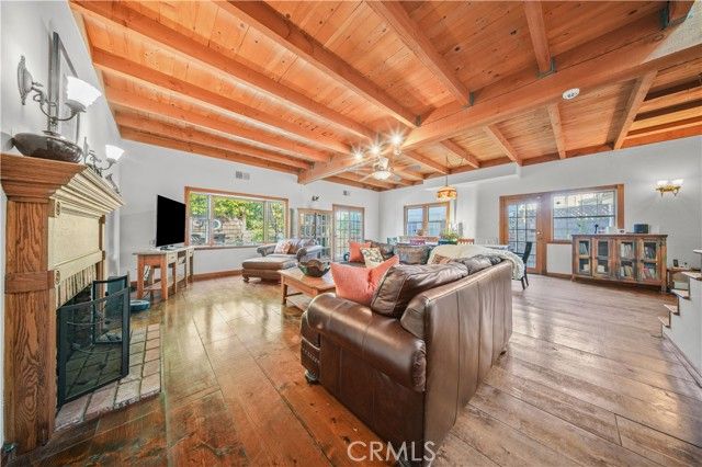 4049 E 15th, Long Beach, CA 90804