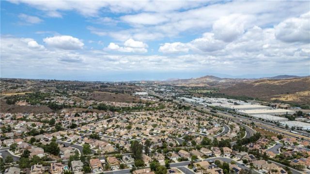 22939 Zinnia, Corona, CA 92883