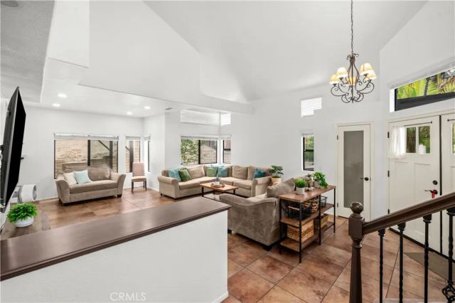 22939 Zinnia, Corona, CA 92883
