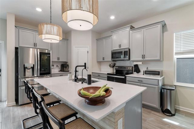 8995 FLUFFY LIE COURT, Davenport, FL 33896