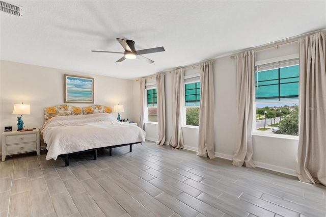 8995 FLUFFY LIE COURT, Davenport, FL 33896