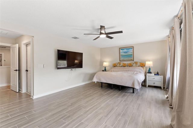 8995 FLUFFY LIE COURT, Davenport, FL 33896