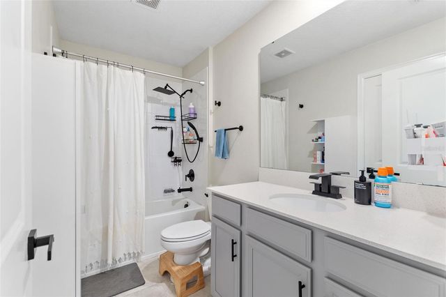 8995 FLUFFY LIE COURT, Davenport, FL 33896