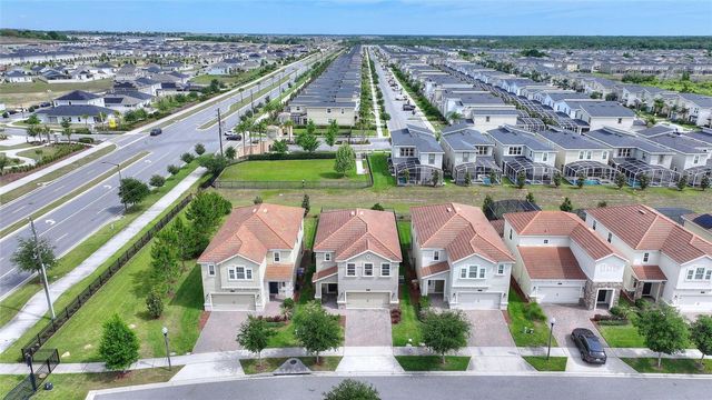 8995 FLUFFY LIE COURT, Davenport, FL 33896