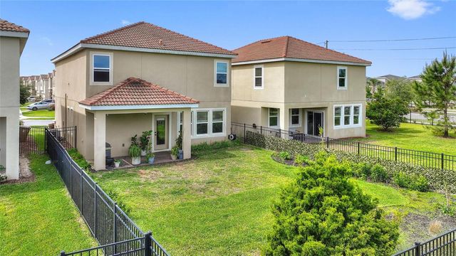 8995 FLUFFY LIE COURT, Davenport, FL 33896