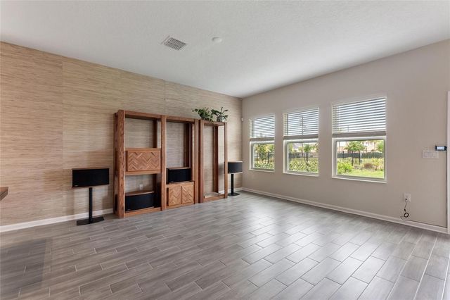 8995 FLUFFY LIE COURT, Davenport, FL 33896