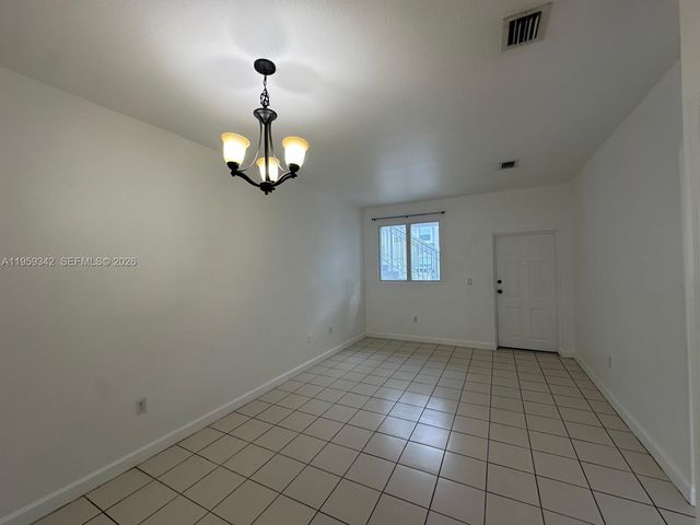 1661 SE 29th Court 104, Homestead, FL 33035