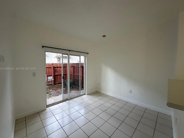 1661 SE 29th Court 104, Homestead, FL 33035