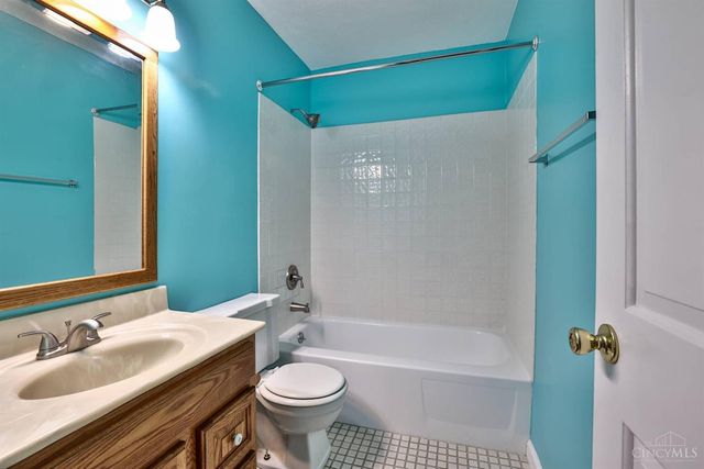 5027 Giles Court, Delhi Twp, OH 45238