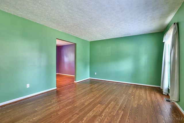 5027 Giles Court, Delhi Twp, OH 45238