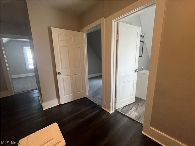 3551 W 67th Street, Cleveland, OH 44102