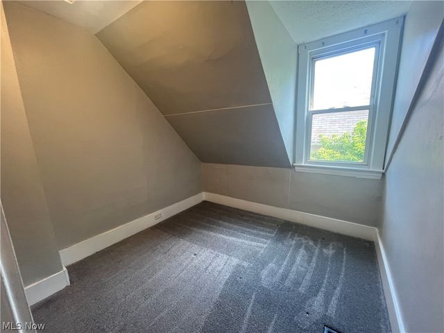 3551 W 67th Street, Cleveland, OH 44102