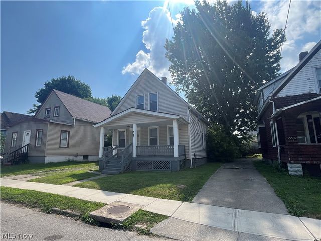3551 W 67th Street, Cleveland, OH 44102